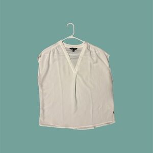 Banana Republic Cream V-Neck Blouse